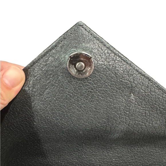 Authentic Saint Laurent Medium College Matelasse Leather Shoulder Bag - Picture 7 of 14